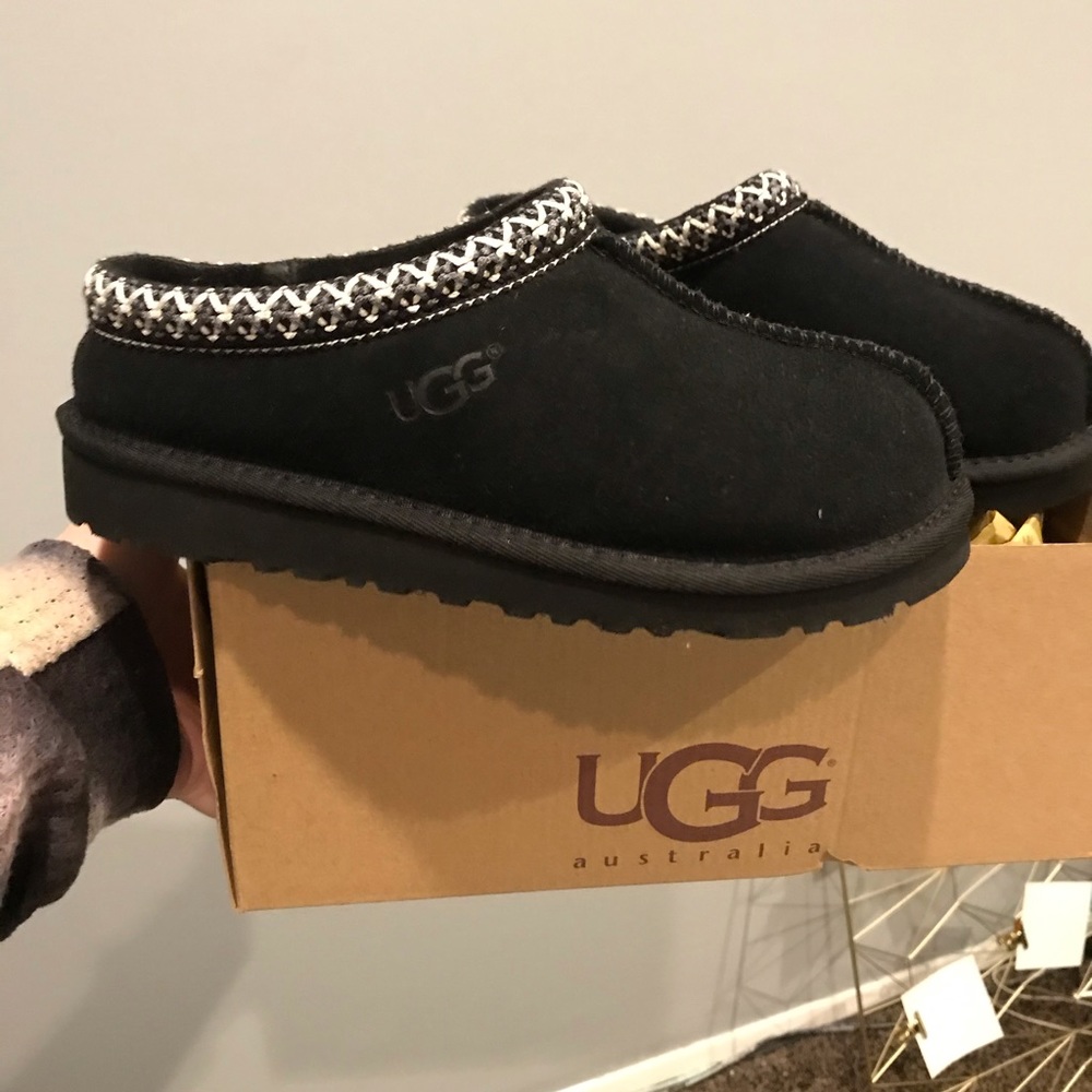 Ugg slippers